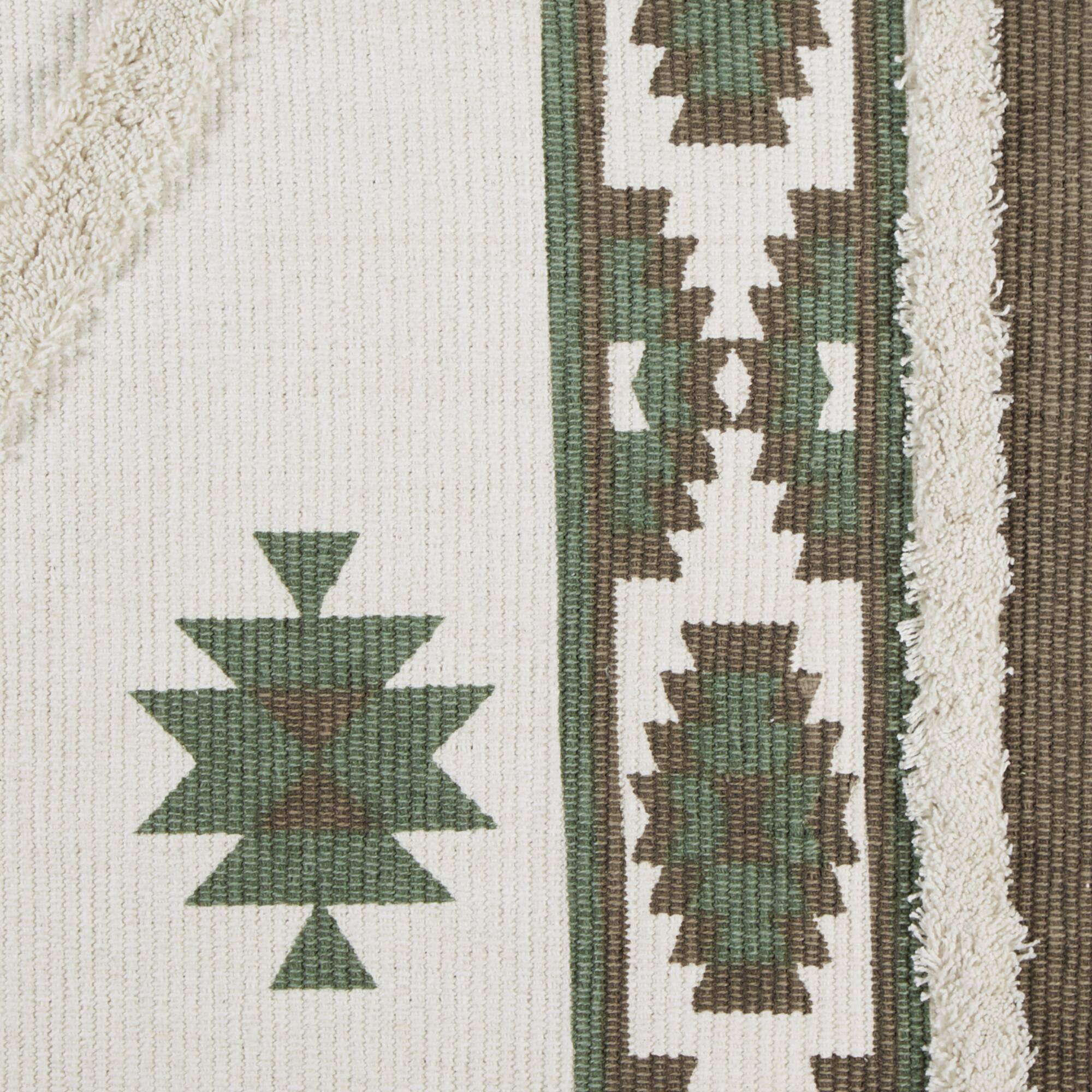 DII® Southwestern Textured Hand-Loomed Shag Rug